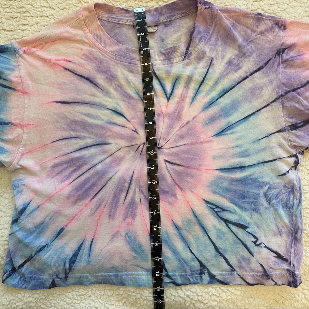 Vintage Pastel Tie Dye Crop Top Boxy Tee Size Large - Picture 9 of 9